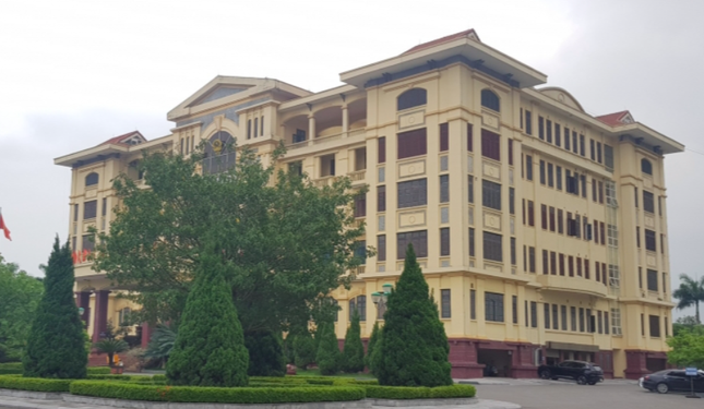 Trụ sở UBND tỉnh Hưng Yên (Báo Tiền phong)