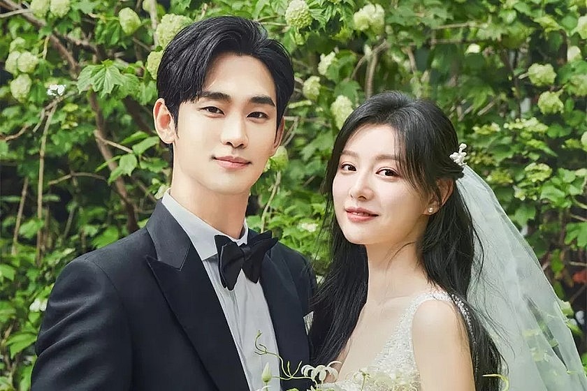 Kim Soo Hyun, Kim Ji Won gặp khó khi phim “Queen of Tears” vướng ồn ào vì bê bối của biên kịch. (Ảnh: tvN)