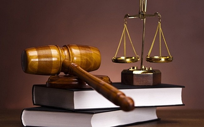 Chính phủ yêu cầu bỏ thẩm quyền xử phạt vi phạm hành chính của 6 chức danh Chính phủ yêu cầu bỏ thẩm quyền xử phạt vi phạm hành chính của 6 chức danh