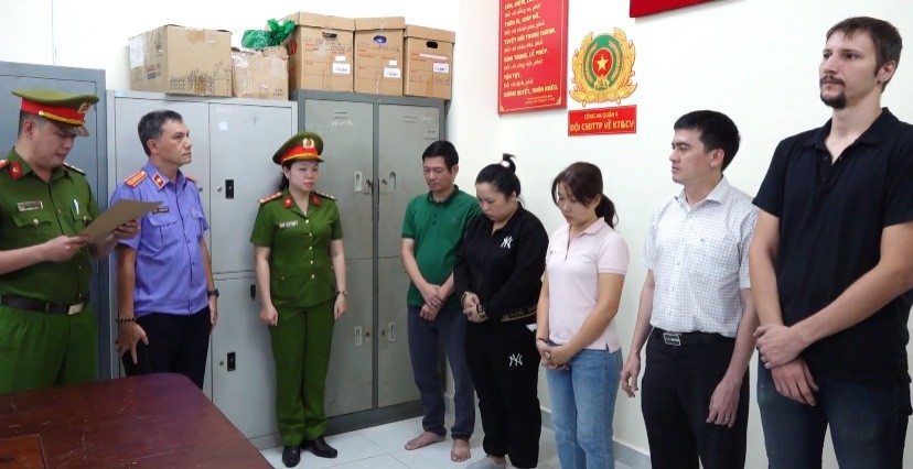 TP.HCM: Triệt phá nhóm đối tượng cho vay lãi nặng hàng nghìn tỷ đồng