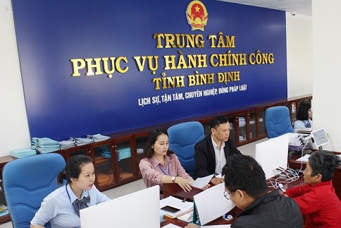 Thủ tướng yêu cầu khẩn trương rà soát và cắt giảm thủ tục hành chính về đất đai, nhà ở xã hội