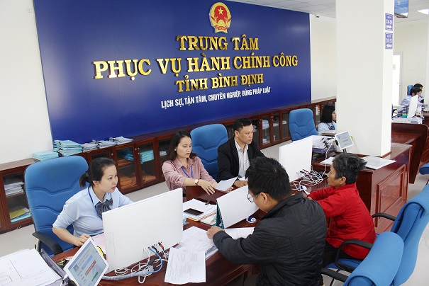 Thủ tướng yêu cầu khẩn trương rà soát và cắt giảm thủ tục hành chính về đất đai, nhà ở xã hội