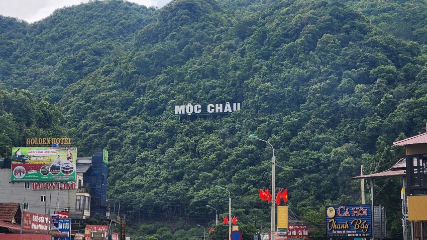 Mộc góc của huyện Mộc Châu.