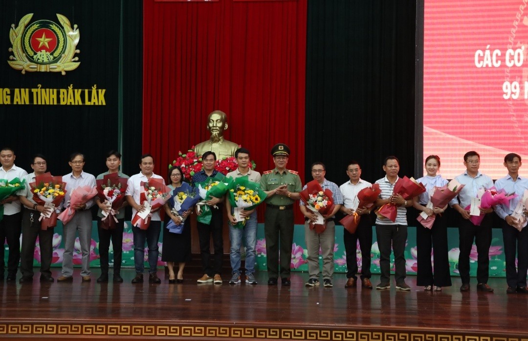 Công an tỉnh Đắk Lắk gặp mặt Ngày Báo chí Cách mạng Việt Nam