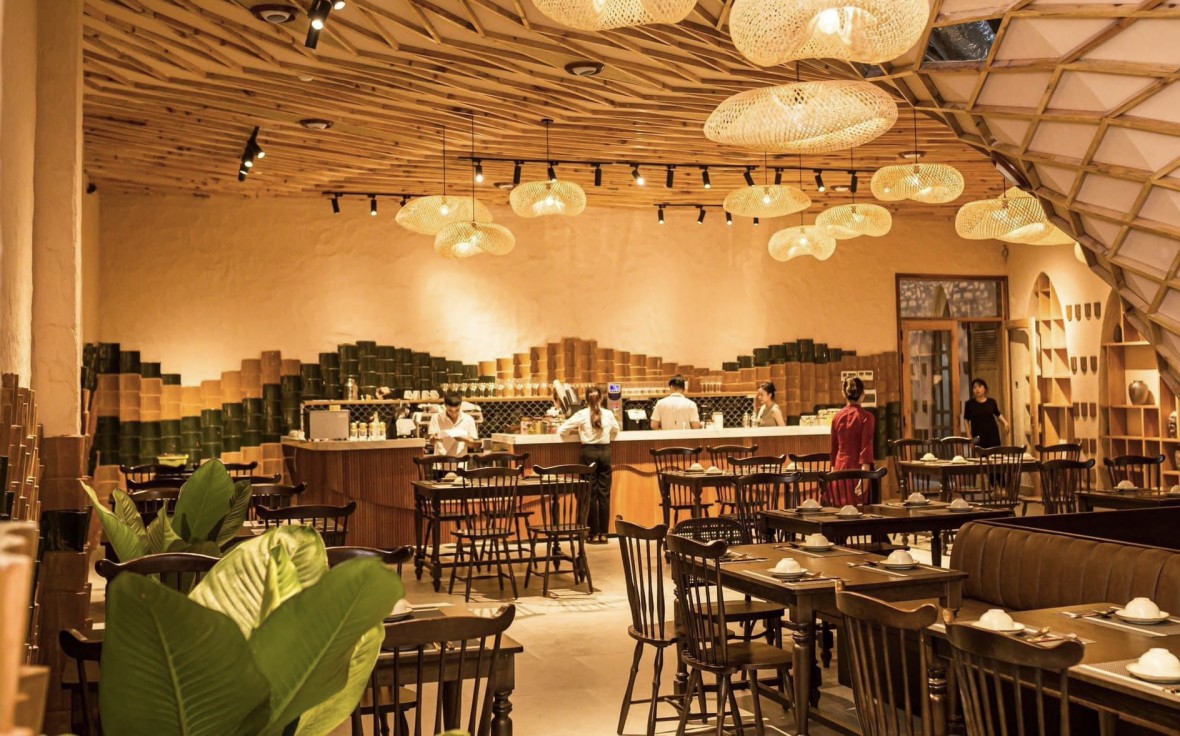 Nhà hàng Khải Hoàn.