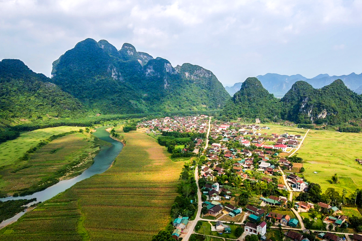 Từ vùng rốn lũ Quảng Bình – Tân Hóa trở thành “Làng Du lịch tốt nhất thế giới”