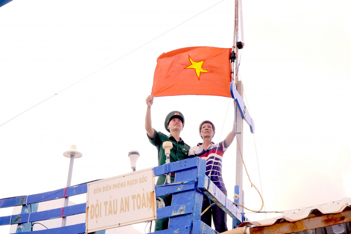 Phát huy vai trò Tổ tàu thuyền an toàn trong bảo vệ chủ quyền an ninh biên giới biển, đảo