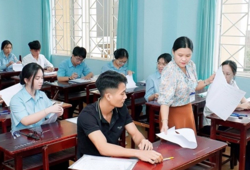 Thí sinh dự thi tốt nghiệp THPT tại Gia Lai. (Ảnh minh họa: T.S)