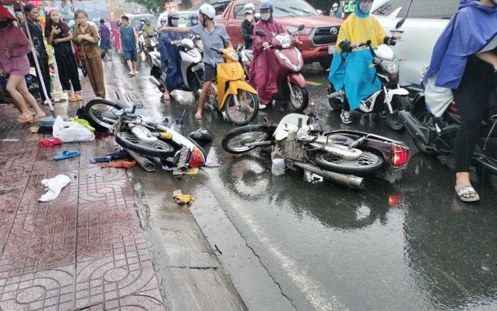 Từ 1/7/2025, bị tai nạn trên đường đi làm sẽ được hưởng chế độ ốm đau