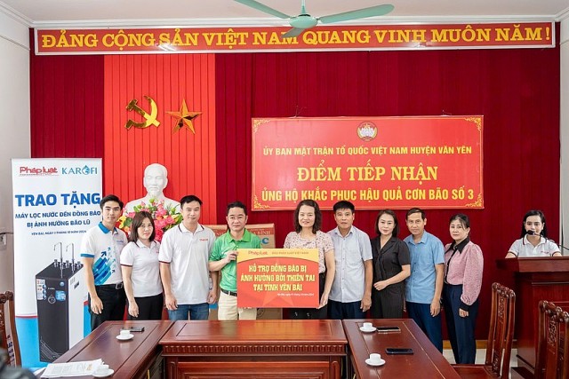 Báo Pháp luật Việt Nam tiếp tục hành trình trao yêu thương đến đồng bào vùng cao Yên Bái