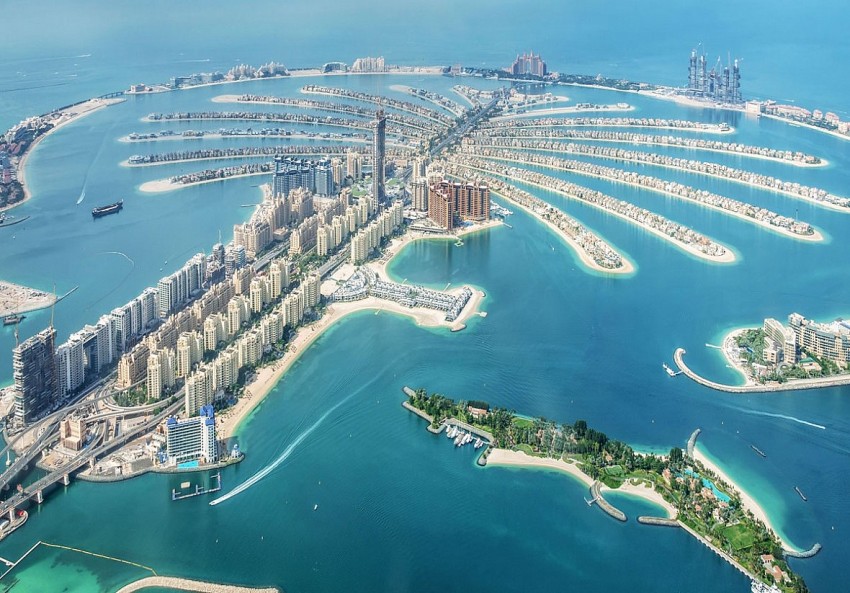 Dự án đảo nhân tạo hình cây cọ Palm Jumeirah trở thành niềm tự hào của Dubai. 