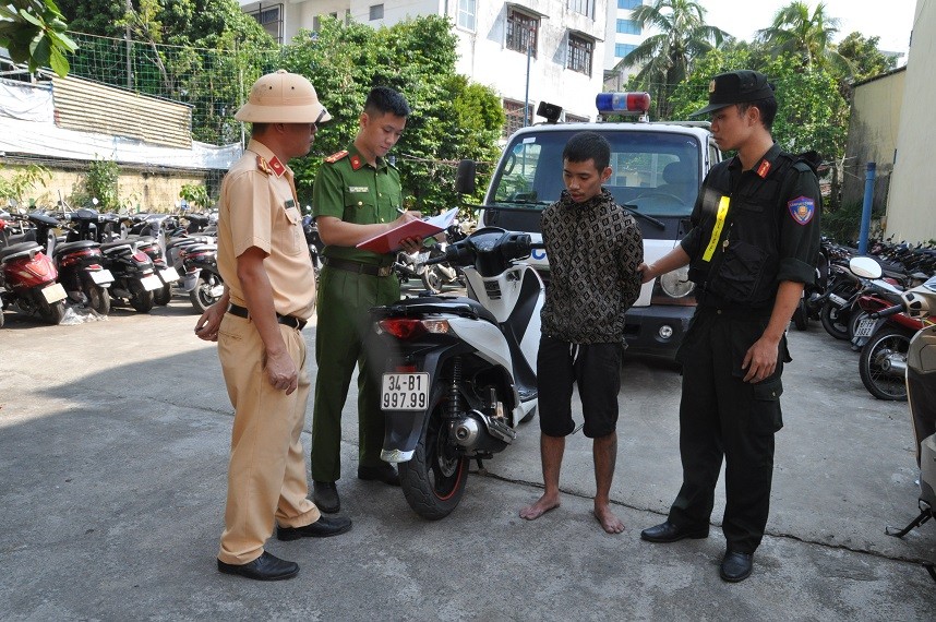 Hải Dương: Thanh niên vừa ra tù lại bị bắt vì tội trộm cắp tài sản