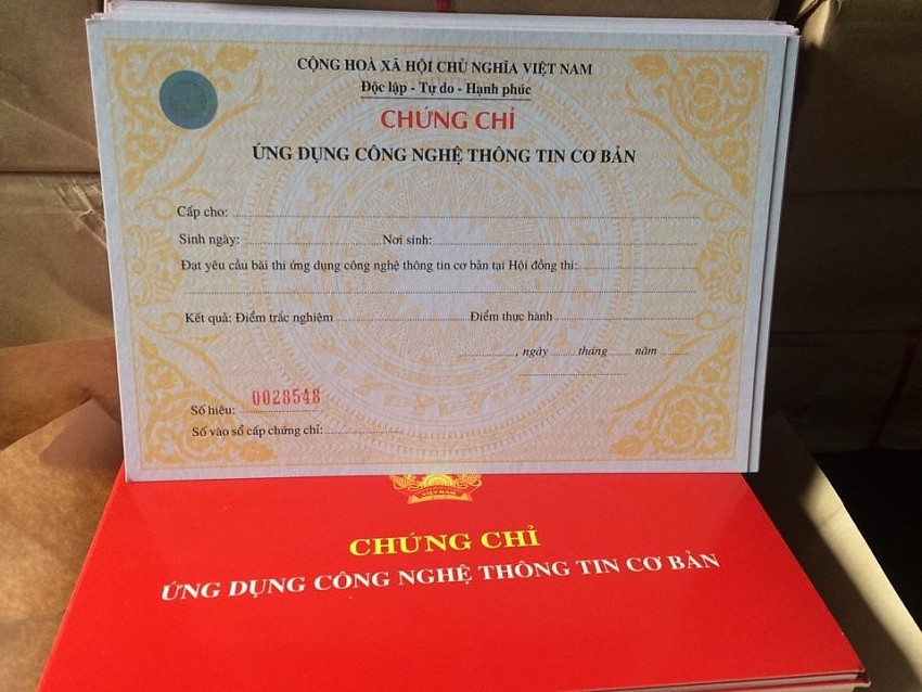 Bộ GD&ĐT quy định về quản lý, cấp, hủy bỏ phôi văn bằng, chứng chỉ Thẩm quyền quản lý việc sử dụng phôi văn bằng, chứng chỉ do Ủy ban nhân dân cấp xã thực hiện