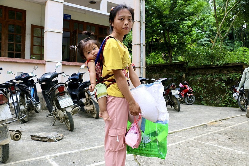 Hoàn lưu bão số 3 làm cuộc sống của người dân bị đảo lộn, gặp nhiều khó khăn hơn