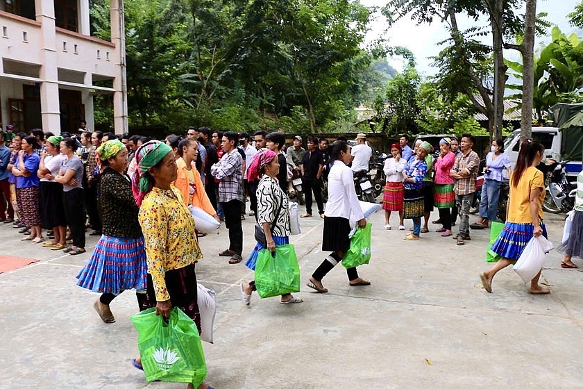 Xã Thạch Lâm có 99% là người dân tộc thiểu số, cuộc sống còn nhiều khó khăn, vất vả