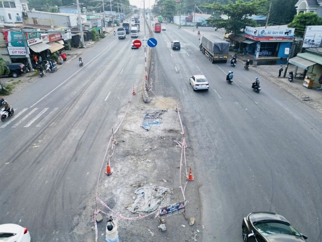 Thi công xuyên ngày đêm để hoàn thành sửa chữa Quốc lộ 51