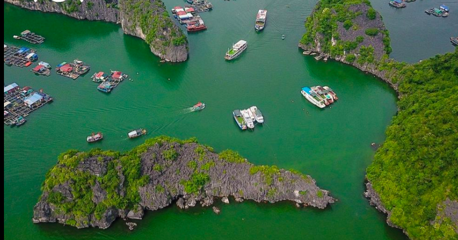 Di sản thiên nhiên thế giới Vịnh Hạ Long - quần đảo Cát Bà, di sản liên tỉnh đầu tiên ở nước ta.