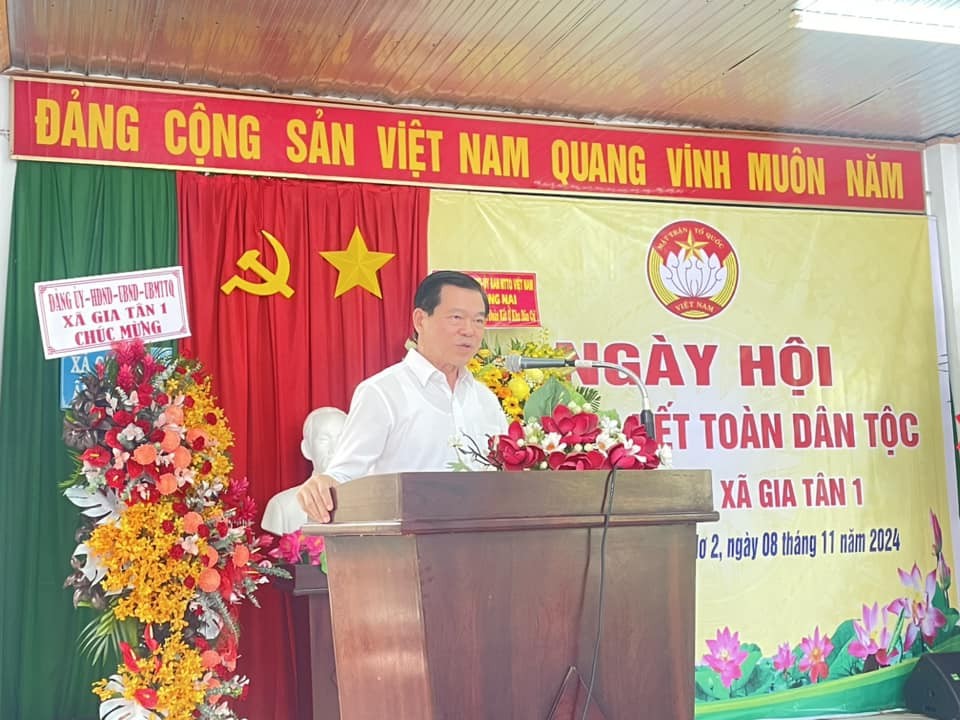 Đồng Nai: Bí thư Tỉnh uỷ dự Ngày hội Đại đoàn kết toàn dân tộc tại ấp đồng bào có đạo