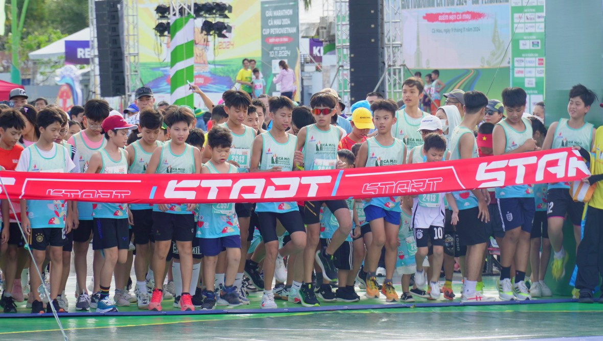 Hơn 6.000 VĐV sôi nổi tranh tài tại Giải Marathon - Cà Mau 2024