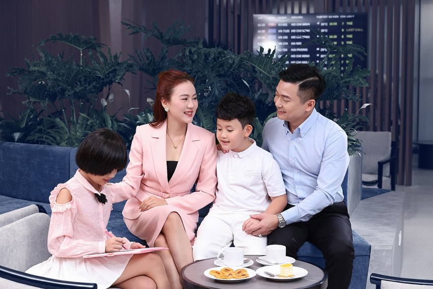 Phòng chờ PVcomBank Premier Lounge phục vụ đa dạng các nhóm khách hàng, bao gồm cả hành khách có chuyến bay và người thân, bạn bè đi tiễn, đón khách