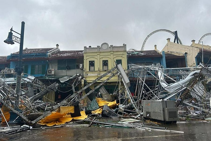 Nhiều ngân hàng ưu đãi vốn vay cho khách hàng khôi phục sản xuất sau bão Yagi Nhiều ngân hàng ưu đãi vốn vay cho khách hàng khôi phục sản xuất sau bão Yagi