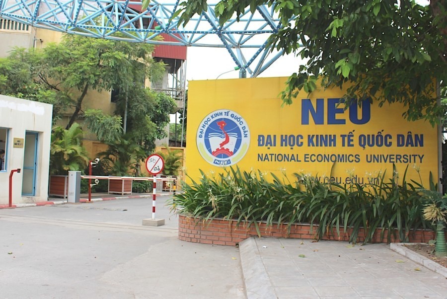 Chuyển Trường Đại học Kinh tế Quốc dân thành Đại học Kinh tế Quốc dân