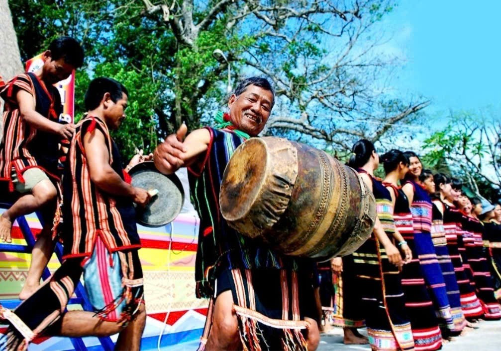 Kon Tum: Sắp diễn ra  Tuần Văn hóa- Du lịch lần thứ V và liên hoan Cồng chiêng, xoang các dân tộc thiểu số lần thứ II năm 2024