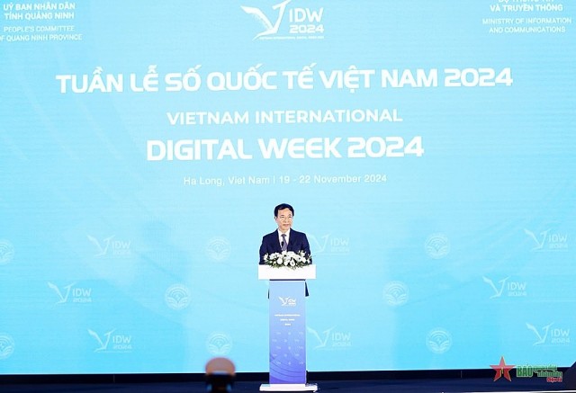 Tuần lễ số Quốc tế Việt Nam 2024: Thảo luận về "Trợ lý ảo" và thúc đẩy phát triển trí tuệ nhân tạo