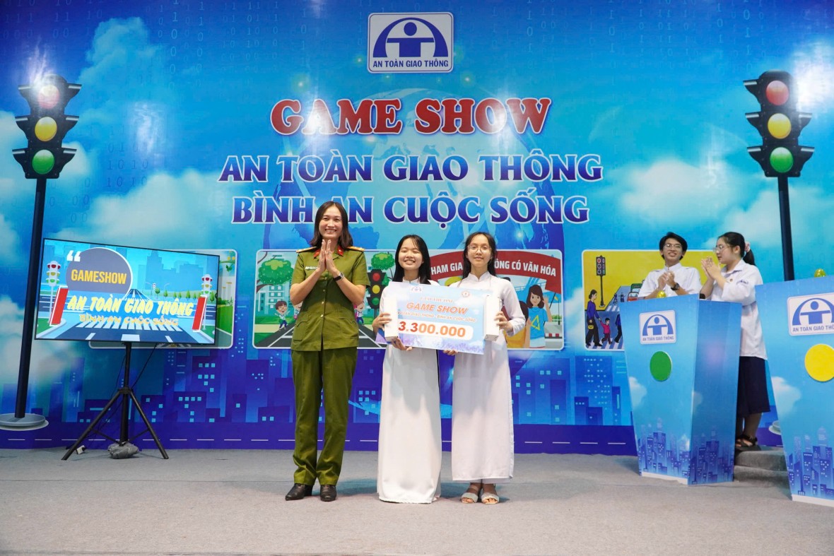 Cà Mau: Sôi nổi Game show “An toàn giao thông - Bình an cuộc sống”