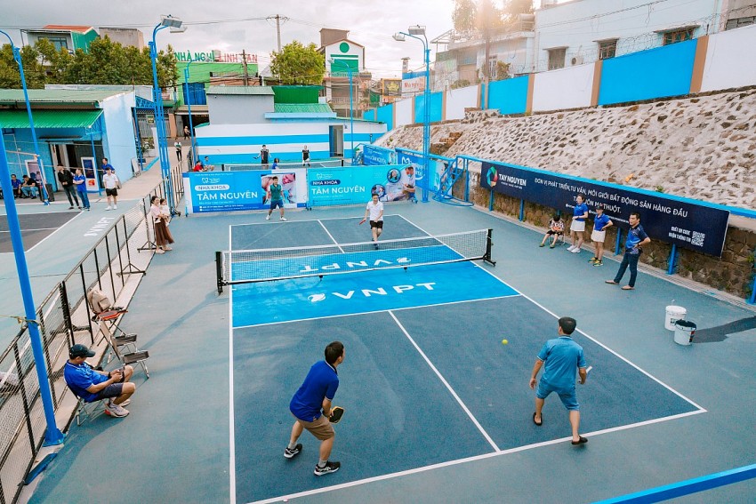 Ra mắt CLB Pickleball VNPT Đắk Lắk