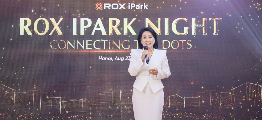 Bà Thủy giới thiệu ROX iP