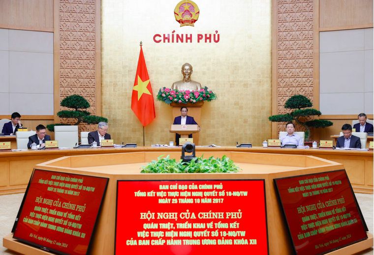 Chính phủ đề xuất kết thúc hoạt động 2 ủy ban, xem xét bỏ mô hình tổng cục