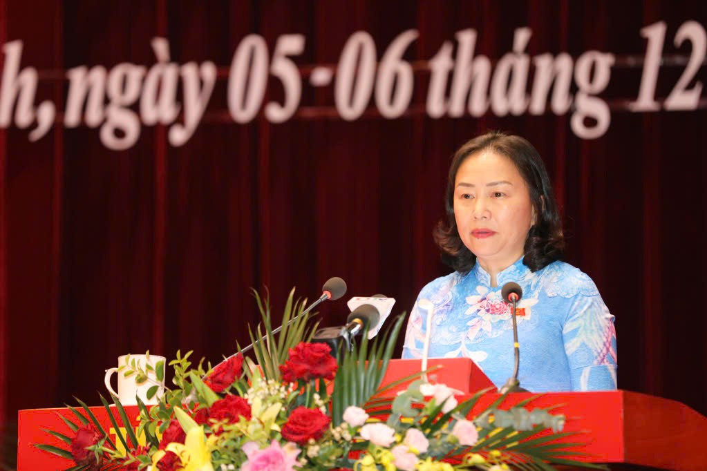 Quảng Ninh thông qua 21 nghị quyết quan trọng tại kỳ họp thứ 23 Quảng Ninh thông qua 21 nghị quyết quan trọng tại kỳ họp thứ 23