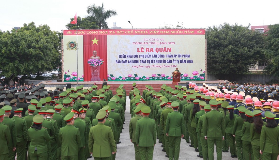 Công an Lạng Sơn và Quảng Ninh đồng loạt ra quân trấn áp tội phạm