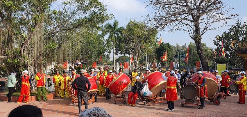 Nhiều hoạt động Lễ hội tại đề thờ Trạng Trình Nguyễn Bỉnh Khiêm