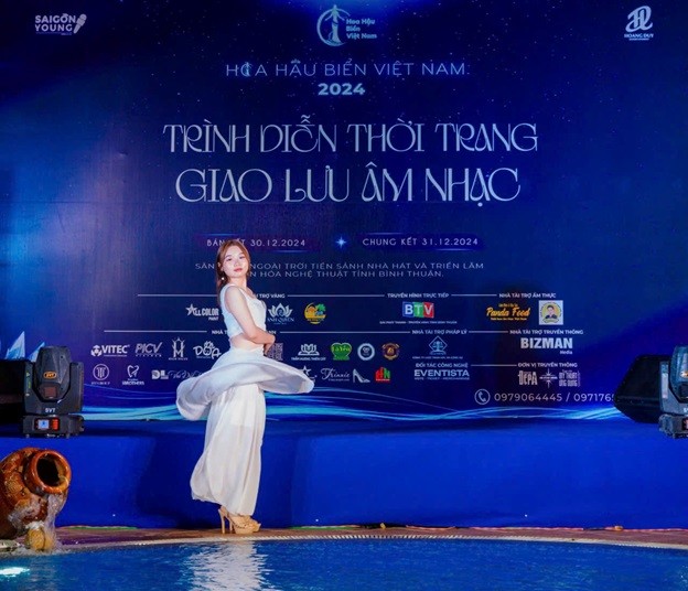 Đêm diễn thời trang “bùng nổ” visual của các thí sinh Hoa hậu Biển Việt Nam 2024