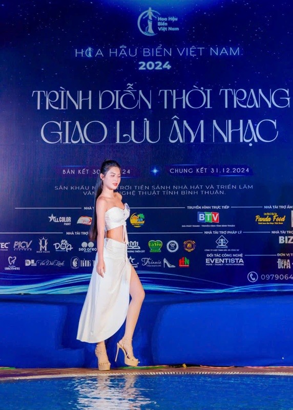 Đêm diễn thời trang “bùng nổ” visual của các thí sinh Hoa hậu Biển Việt Nam 2024