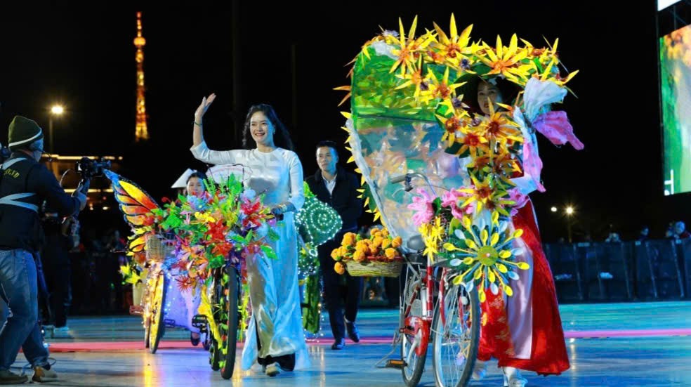 Mãn nhãn đêm bế mạc Festival Hoa Đà Lạt lần thứ X- Năm 2024