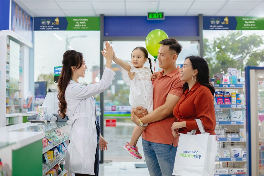 Pharmacity đạt top 10 thương hiệu có trải nghiệm khách hàng xuất sắc nhất Việt Nam 2024