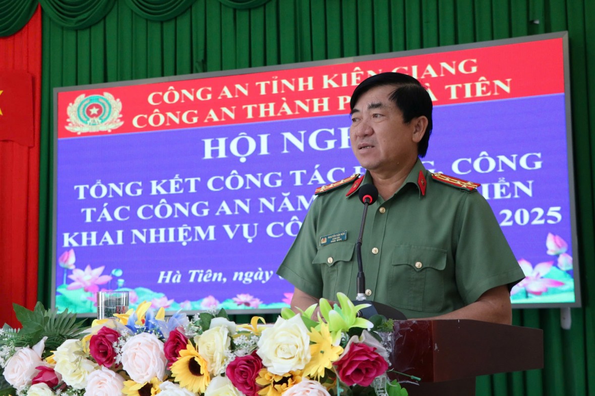 Công an thành phố Hà Tiên tự hào là đơn vị dẫn đầu phong trào thi đua “Vì an ninh Tổ quốc”