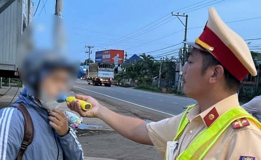 Nửa tháng áp dụng Nghị định 168, tai nạn giao thông ở Đồng Nai giảm mạnh cả 3 tiêu chí