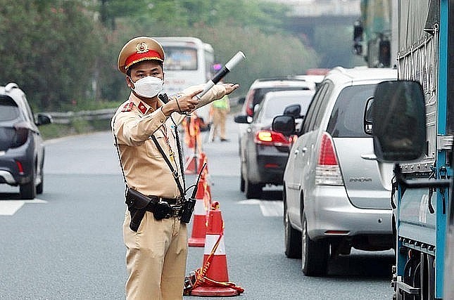 Phân luồng giao thông phục vụ Chương trình nghệ thuật “Rực rỡ Thăng Long”. Ảnh: Minh hoạ