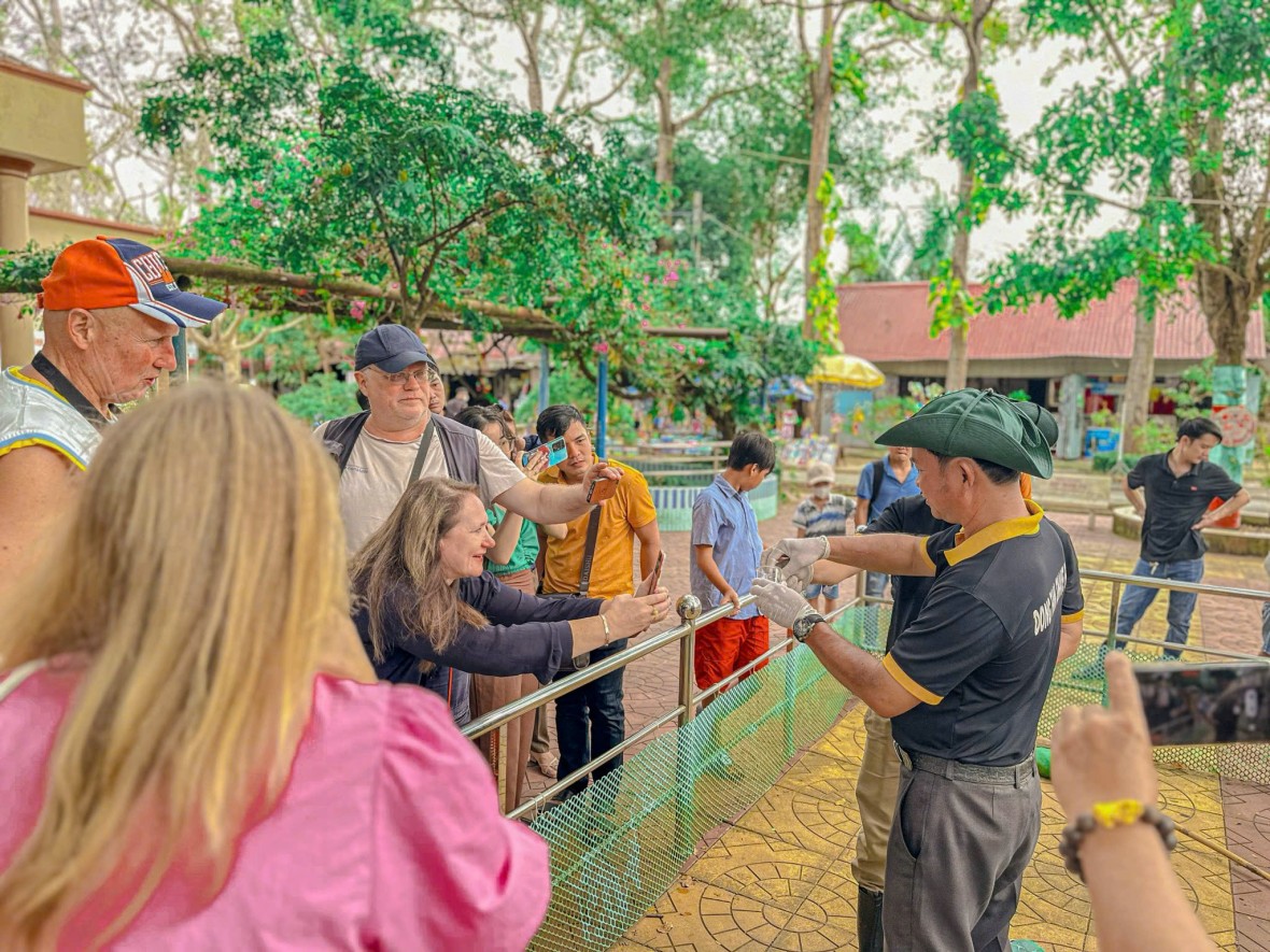 Xuân Ất Tỵ, về thăm Trại rắn Đồng Tâm - Khu du lich sinh thái khoa học độc đáo
