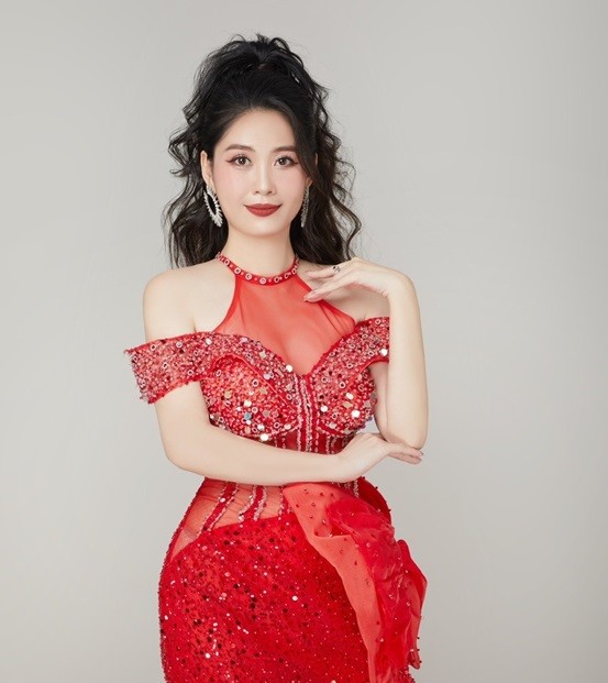 Th.s, Hoa hậu Lê Thị Thơ - Chủ tịch cuộc thi Hoa hậu Doanh nhân Sắc đẹp Việt Nam 2025