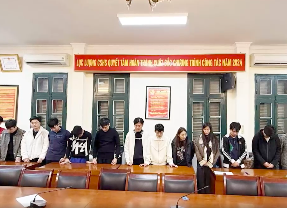 Khởi tố 33 đối tượng lừa đảo, chiếm đoạt tài sản do nữ 