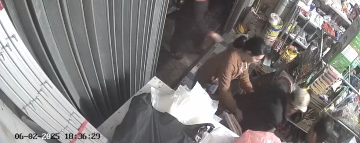 Mê Linh (Hà Nội): Người phụ nữ 63 tuổi bị nhóm người xông vào tận nhà gây thương tích, phải nhập viện cấp cứu