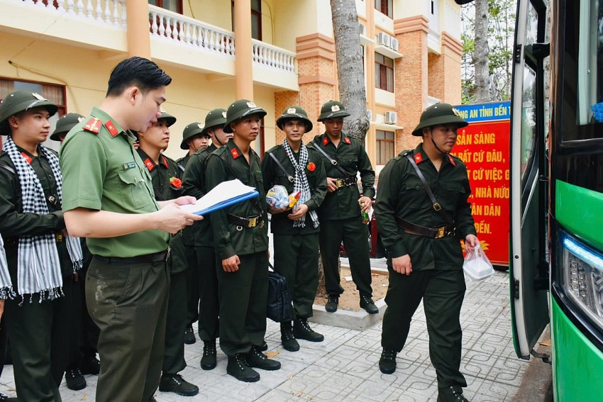 Bến Tre có hơn 240 thanh niên trúng tuyển tham gia nghĩa vụ CAND