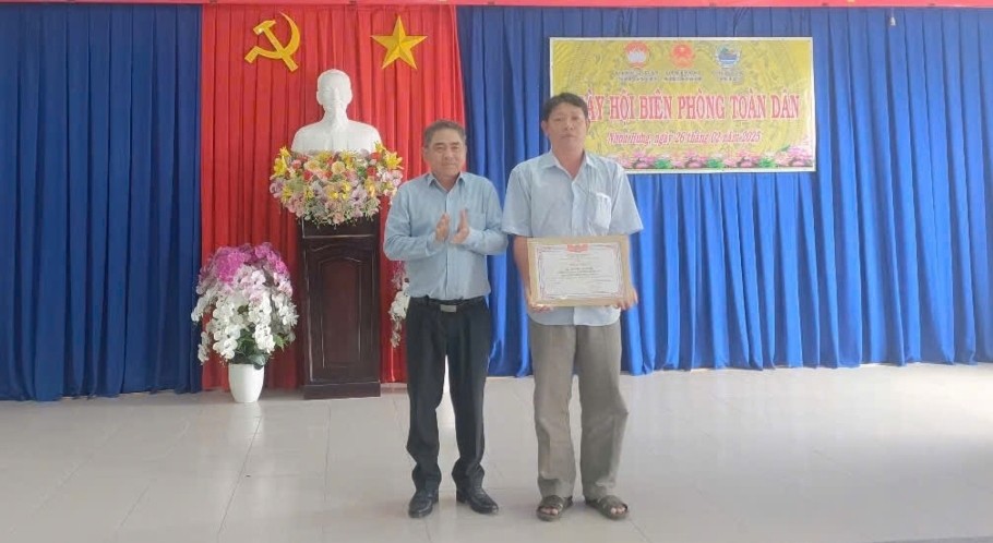 Tưng bừng Ngày Hội Biên phòng toàn dân ở các địa phương vùng biên giới