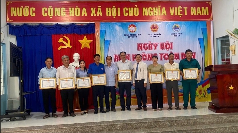 Tưng bừng Ngày Hội Biên phòng toàn dân ở các địa phương vùng biên giới