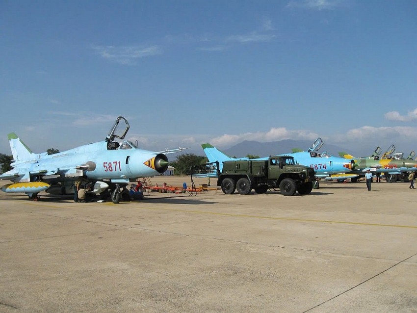 Cần giải quyết các vướng mắc tại 2 sân bay Thành Sơn và Phan Thiết